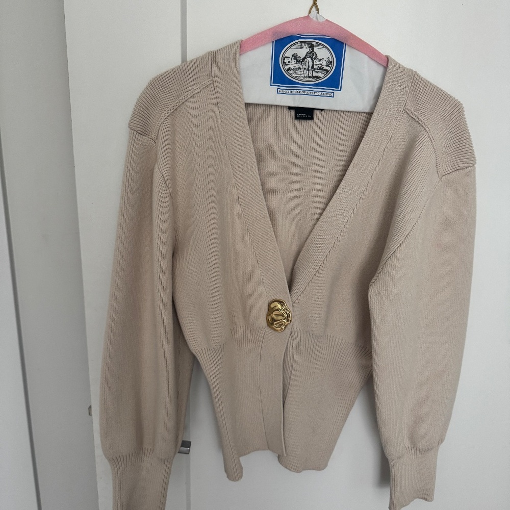 Urban Revivo One Button Cardigan Size Small - Picture 5 of 8